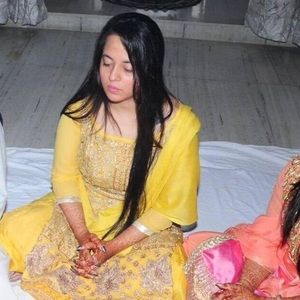 Meet your Posher, Neha